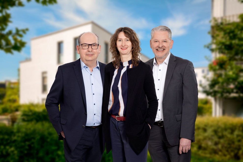 <p>v. l. n. r.: Thomas Scheufen, Andrea Schrand (Prokurist) und Stefan Hungerland (Prokurist)</p>