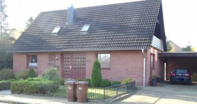 Wohnhaus mit Carport in Wardenburg - nahe Oldenburg