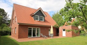 Einfamilienhaus mit Carport im Ortsteil Wildenloh