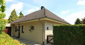 Bungalow mit Garage in ruhiger Lage in Kayhausen