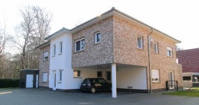 Moderne EG-Eigentumswohnung in Friedrichsfehn - zentrale Lage