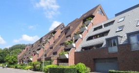 2-Zimmer-Wohnung mit Balkon und Blick auf den Yachthafen des Zwischenahner Meeres