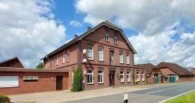 stillvolle Landhausvilla mit Gastronomie in Ekern