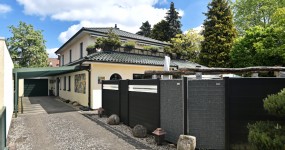 Hochwertig ausgestattetes Wohnhaus mit Wintergarten in Bad Zwischenahn