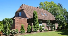 Ein- bis Zweifamilienhaus mit kleiner Ackerfläche in Westerscheps