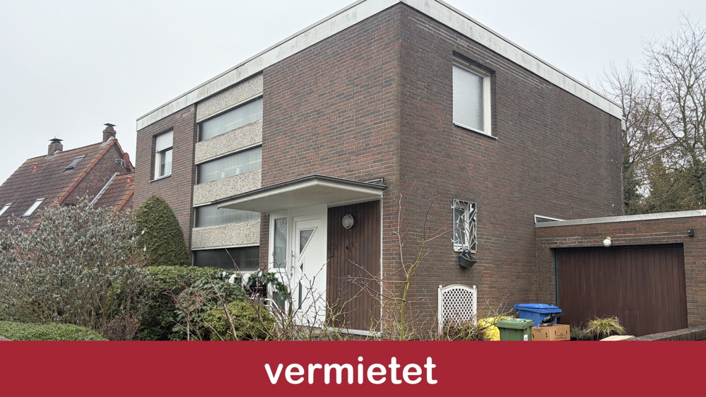Gepflegtes Einfamilienhaus in ruhiger Wohngebietslage von Oldenburg mit Terrasse und zwei Garagen - Photo 2
