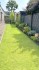 seitliche Gartenansicht 