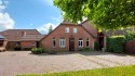 Bauerndiele mit Anbau-Backhaus