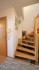 Flurbereich mit Treppe zum Dachgeschoss