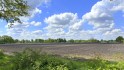 Blick auf die Ackerfläche in süd-westliche Richtung