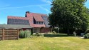 Blick vom Garten zum Wohnhaus