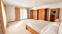 Schlafzimmer mit direktem Zugang zum Duschbad