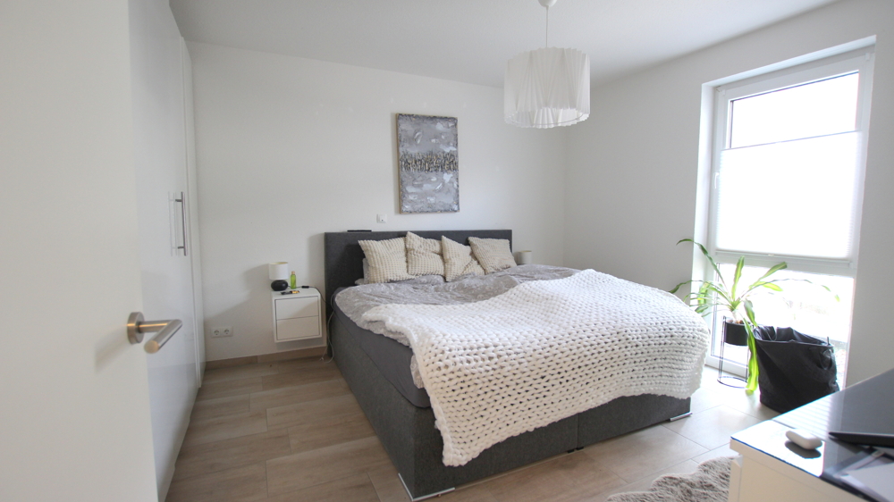 Gepflegte 2-Zimmer-Obergeschosswohnung inkl. Einbauküche und eigenem PKW-Stellplatz in Nadorst - Photo 2