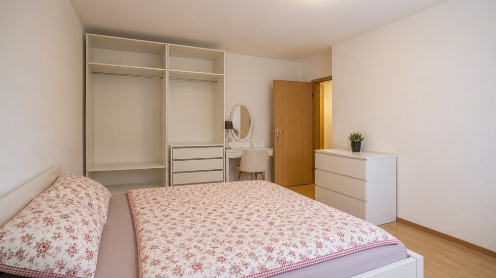 Dachgeschosswohnung mit Balkon und Pkw-Stellplatz in Westerstede - zentrale Wohnlage - Photo 2