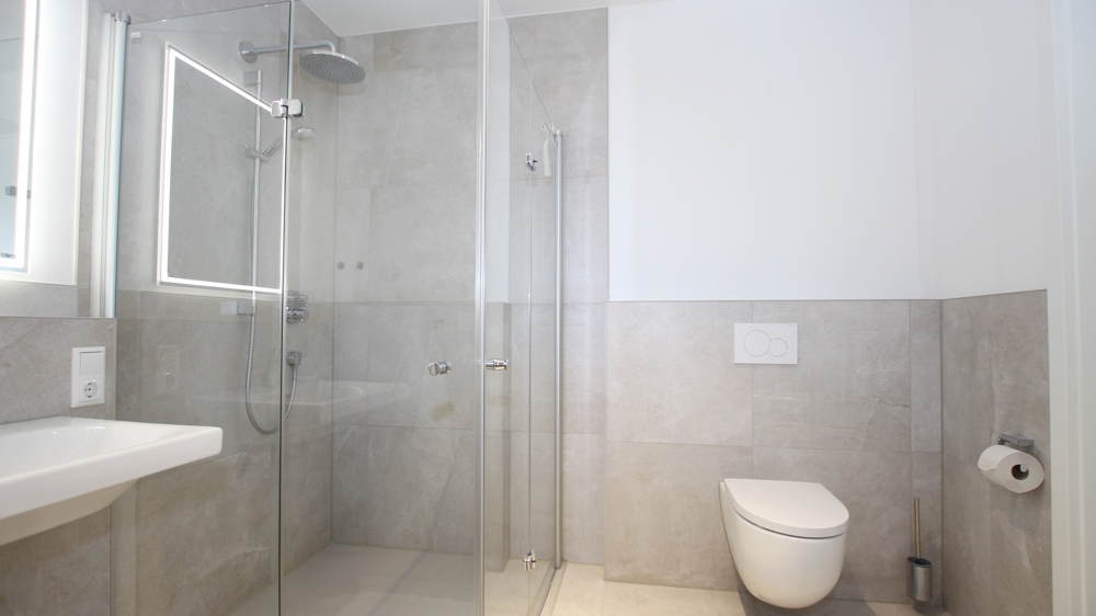 Exklusives Wohnen in einer 2-Zimmer-Penthouse-Wohnung mit Dachterrasse und Stellplatz inkl. EBK - Photo 4