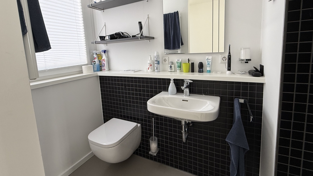 Hochwertige und moderne 3-Zimmer-Wohnung mit Balkon in fußläufiger Entfernung zur Innenstadt - Photo 5