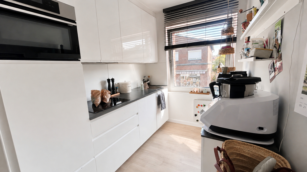 Moderne 3-Zimmer-Wohnung mit Dachterrasse und Stellplatz mitten im Zentrum von Bad Zwischenahn - Photo 4