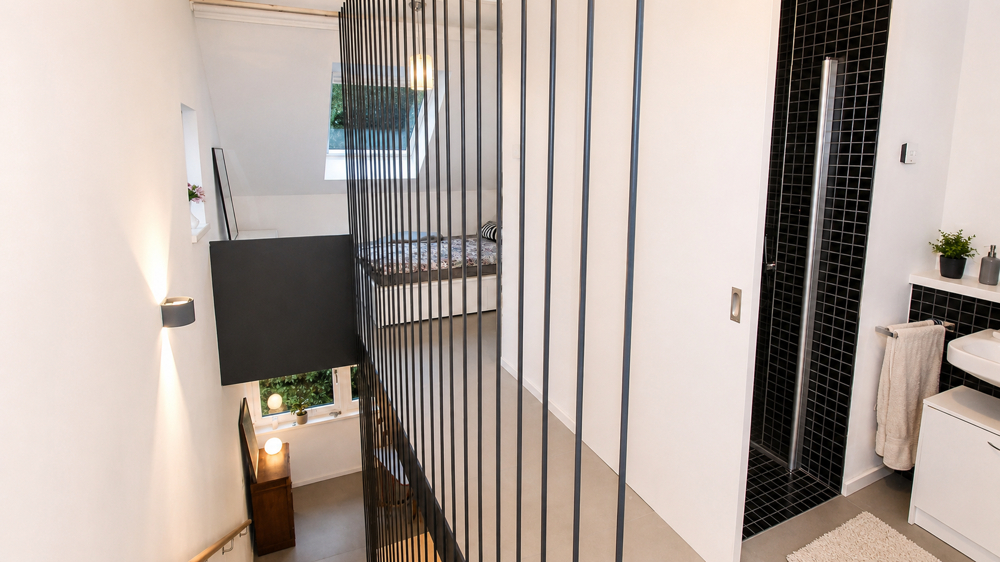 Hochwertige und moderne 3-Zimmer-Wohnung mit Balkon und EBK in fußläufiger Entfernung zur Innenstadt - Photo 3